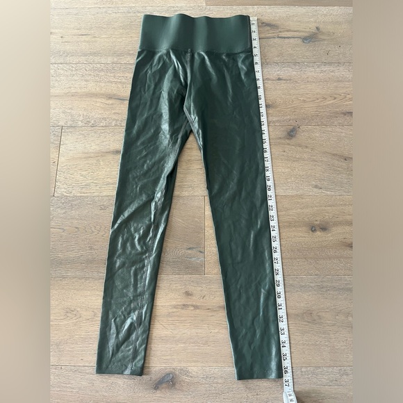 CARBON38 Shiny Gray Green High Rise Workout Leggings - Picture 9 of 9